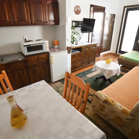 Apartment Marjanovic *
